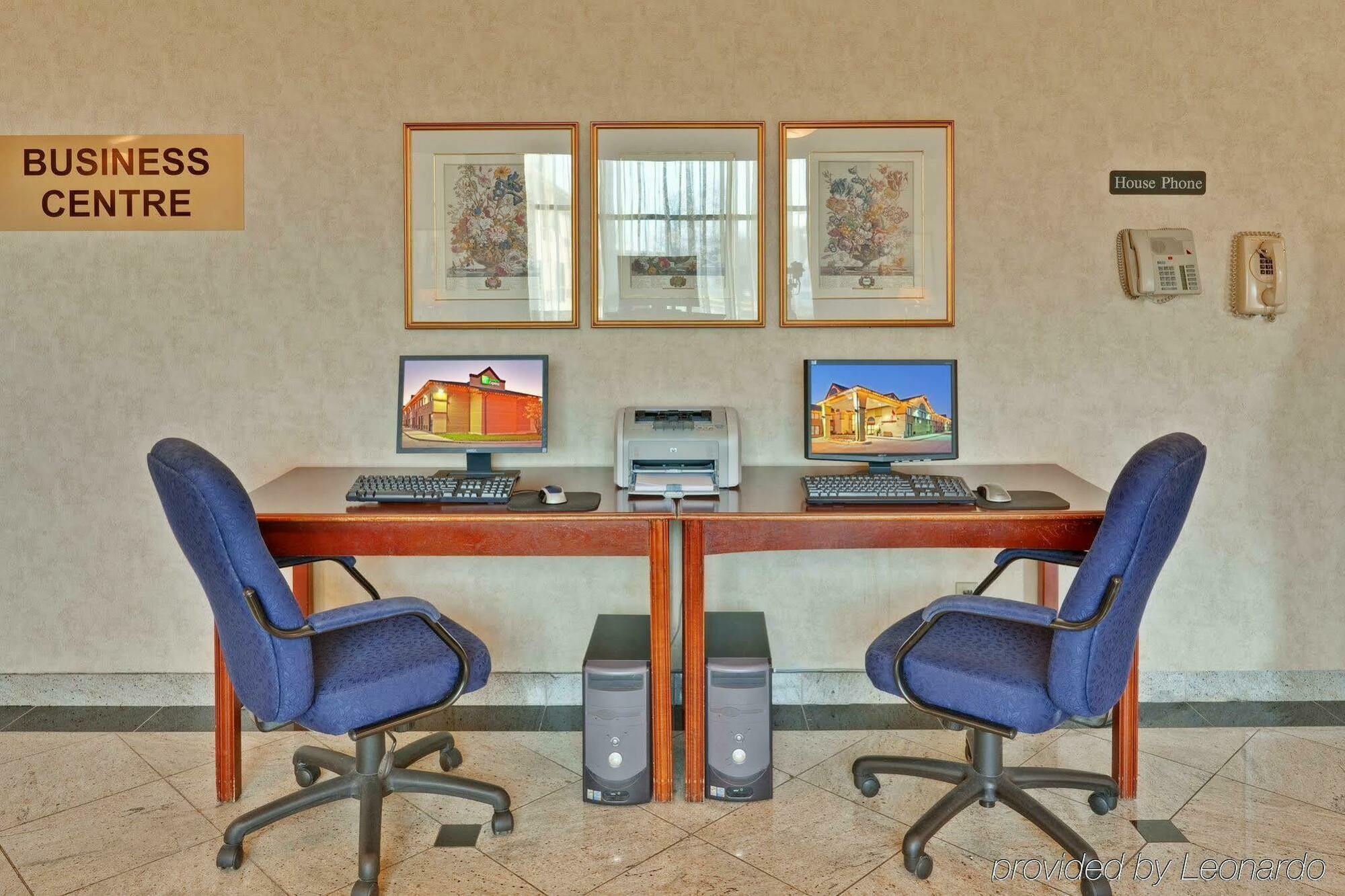 Quality Inn & Suites 5585 Ambler Drive Mississauga Ontario Facilities photo